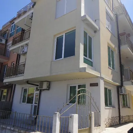 Apartment Kostov Lejlighed
